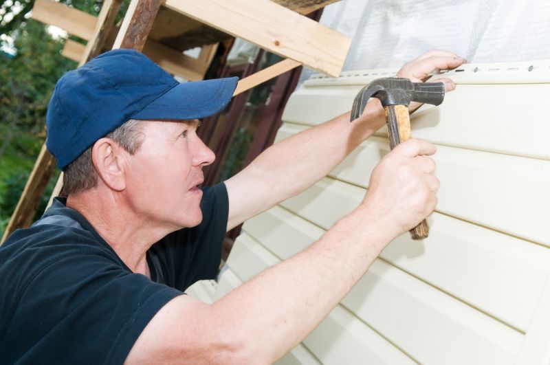 Top Siding Installation Companies in Pinckney, MI