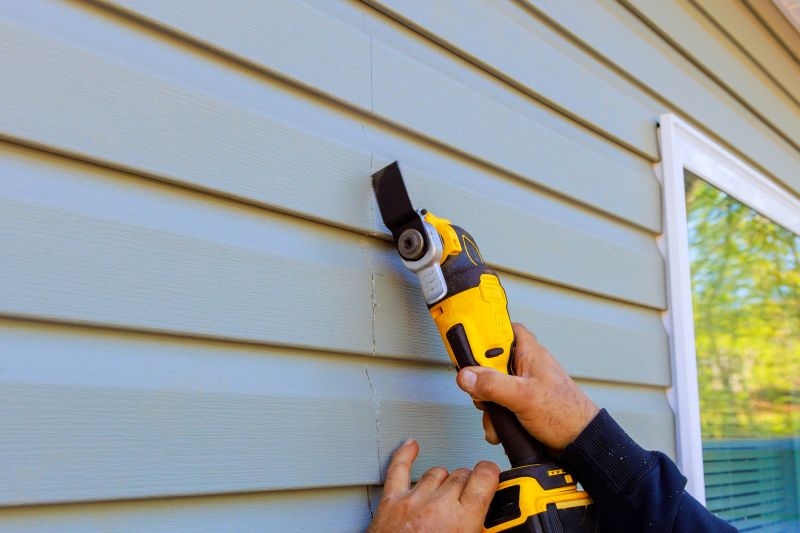 Vinyl Siding Repair in Canton